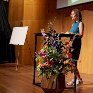 Onderzoeker bij Basalt Monique Berger inspireert tijdens intreerede met persoonlijke verhalen over aangepast sporten